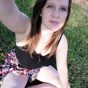 Meet your Posher, Anna-lee